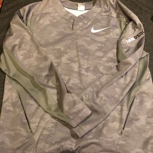 Nike baseball pullover